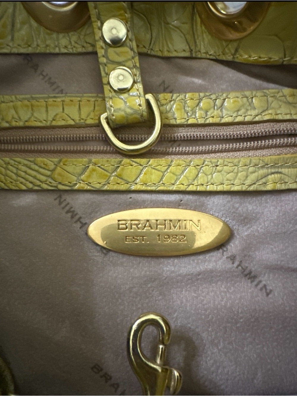 Brahmin Yellow Croc-Embossed Drawstring Hobo- EUC. Vintage - Picture 6 of 11
